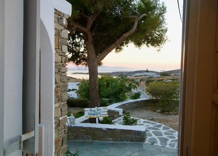 Blue Bay Heliolithos Páros