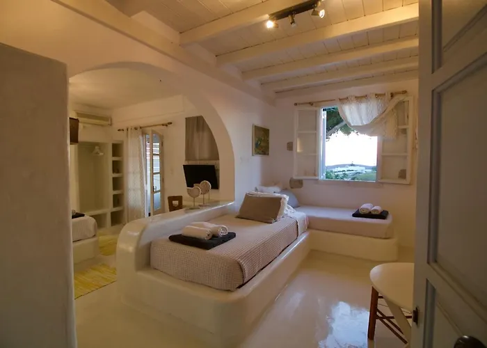 Blue Bay Heliolithos Penzion