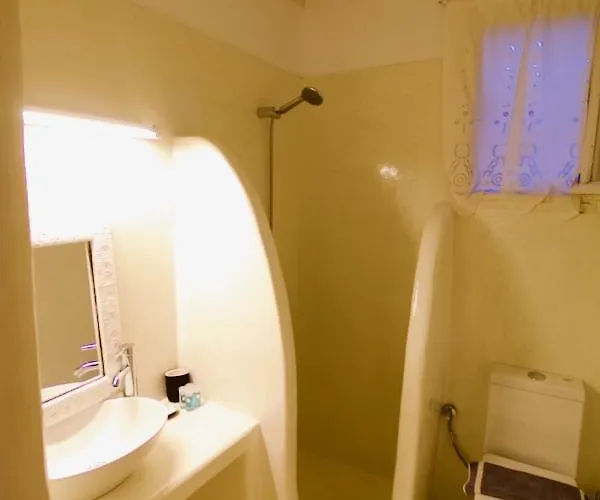 Blue Bay Heliolithos Penzion Páros