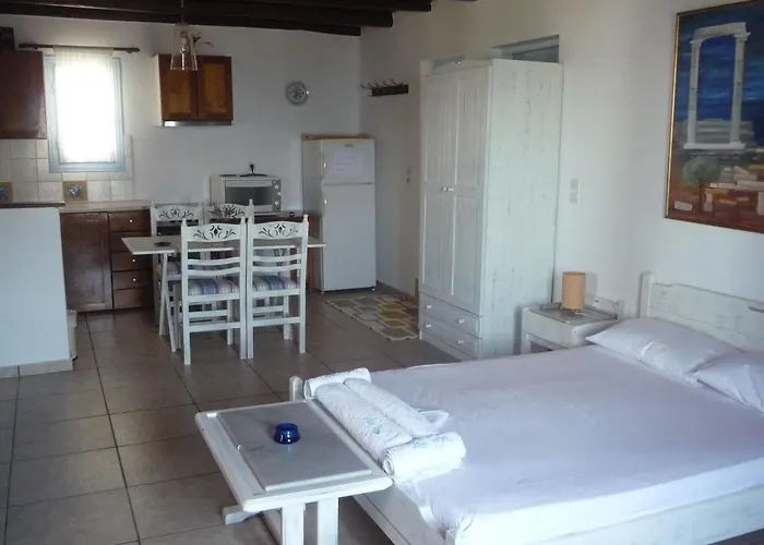 Blue Bay Heliolithos Penzion