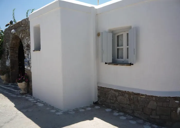 蓝海湾和里斯酒店 Páros